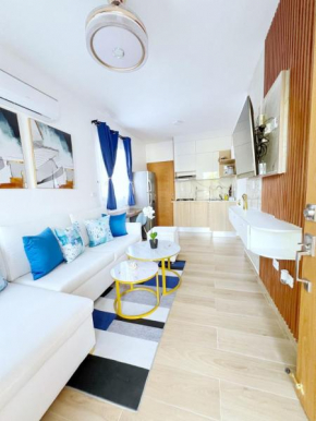 Dream apartment steps from the beach